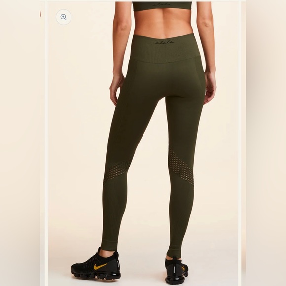 Alala Essential Seamless Tight - Picture 2 of 4